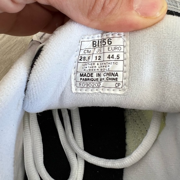 ASICS Gel Rally Point Volleyball Shoes NIB - Picture 8 of 8